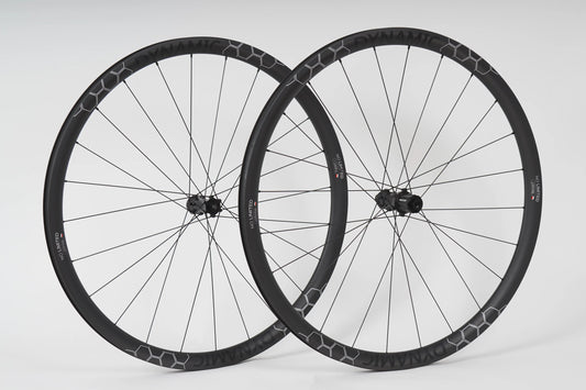 No Limited Dynamic 32 disc road wheels