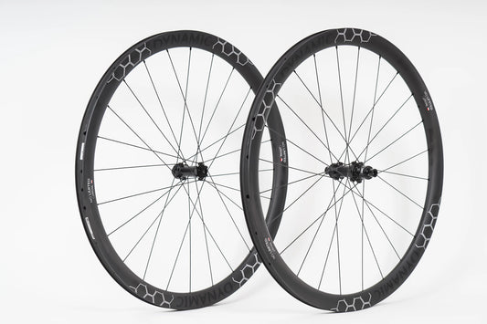 No Limited Dynamic 38 disc road wheels