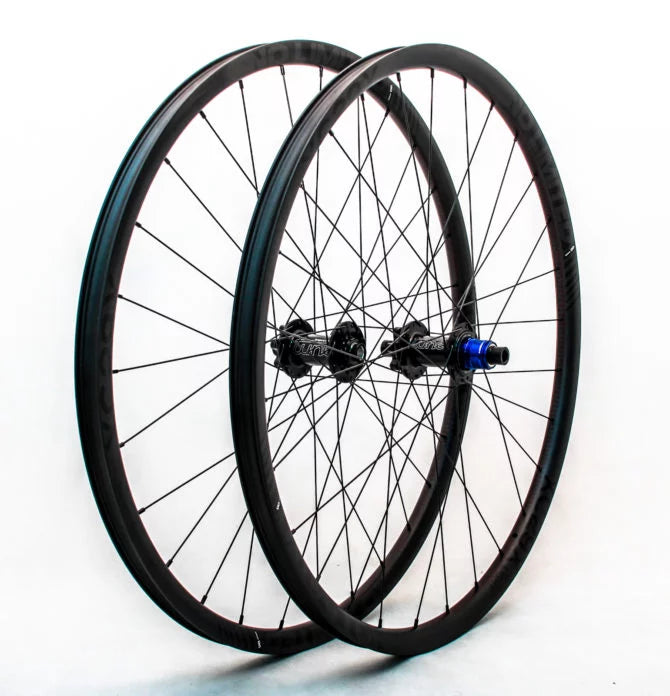 No Limited MTB 29er + Tune King Kong