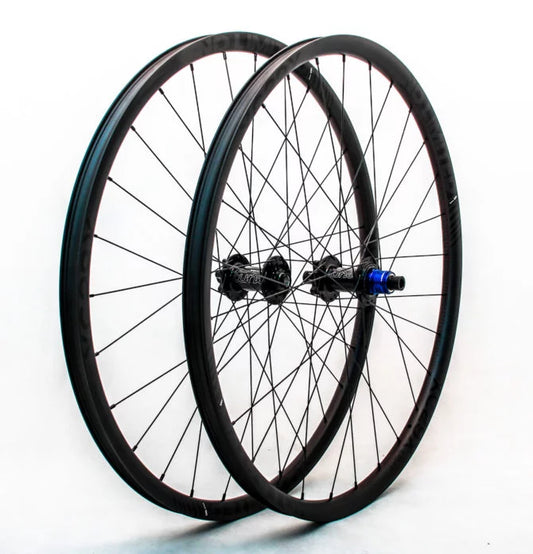 No Limited MTB 29er + Tune King Kong